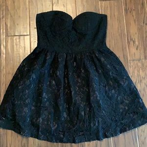 Black strapless lace dress size large